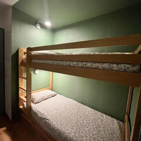 アパート Charming 4 Beds カンパン